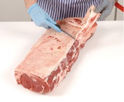 Sirloin Steaks – Standard Trim Meat Cut Spec Step 3